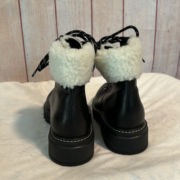 NWOT Bernardo Dash Faux Shearling Boot - Picture 5 of 9